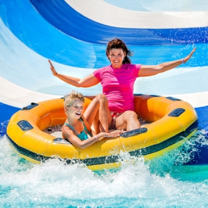 Cinco parques acuticos para disfrutar del verano en familia