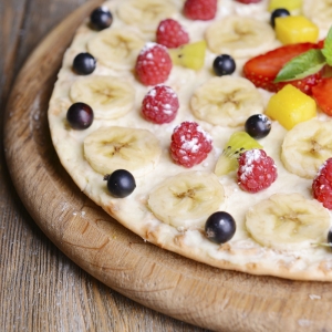 Ensale a tus hijos cmo preparar una exquisita pizza de frutas!